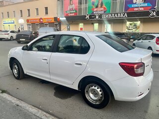 2016 Renault Logan II, белый, 720000 рублей, вид 3