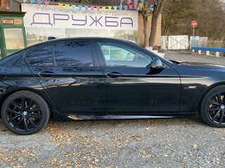 2013 BMW 5 серии 520i VI (F10/F11/F07), чёрный, 2350000 рублей, вид 4