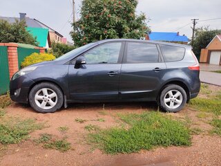 2011 Renault Scenic III, серый, 780000 рублей, вид 5