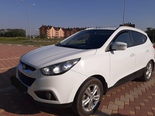 2010 Hyundai ix35 I, белый, 1300000 рублей, вид 2