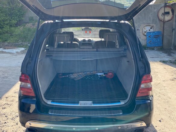 2005 Mercedes-Benz M-Класс 320 II (W164), чёрный, 1400000 рублей - вид 5