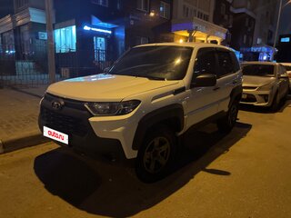 2023 Lada (ВАЗ) Niva Travel I, белый, 1100000 рублей, вид 1
