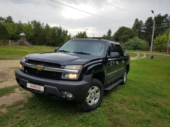 2003 Chevrolet Avalanche I, чёрный