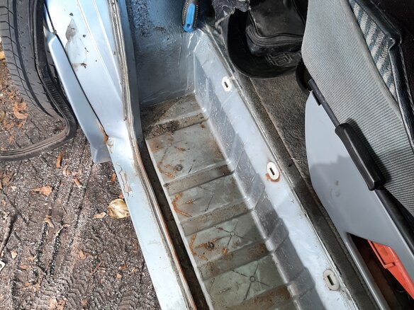 1991 Volkswagen Caravelle T4, серый, 725000 рублей - вид 8