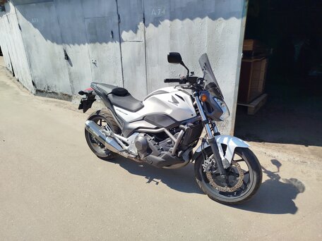 2013 Honda NC 700S, белый, 600000 рублей, вид 1