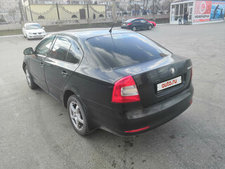 2009 Skoda Octavia II (A5) Рестайлинг, чёрный, 480000 рублей, вид 3