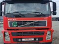 2008 Volvo FM, красный, 4900000 рублей - вид 2
