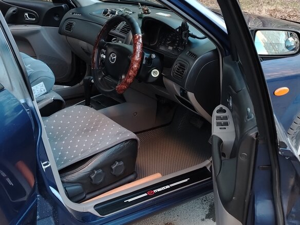 2001 Mazda 323 VI (BJ) Рестайлинг, синий, 380000 рублей - вид 12