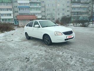 2011 Lada (ВАЗ) Priora I, белый, 310000 рублей, вид 1