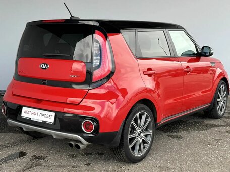 2018 Kia Soul II Рестайлинг, красный, 1659000 рублей, вид 5