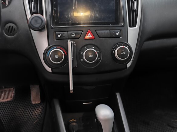 2011 Kia Ceed I Рестайлинг, серебристый, 715000 рублей - вид 8