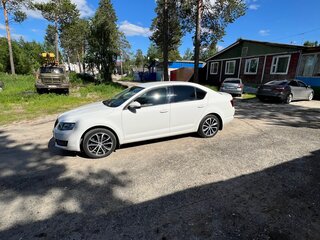 2013 Skoda Octavia III (A7), белый, 1539000 рублей, вид 2