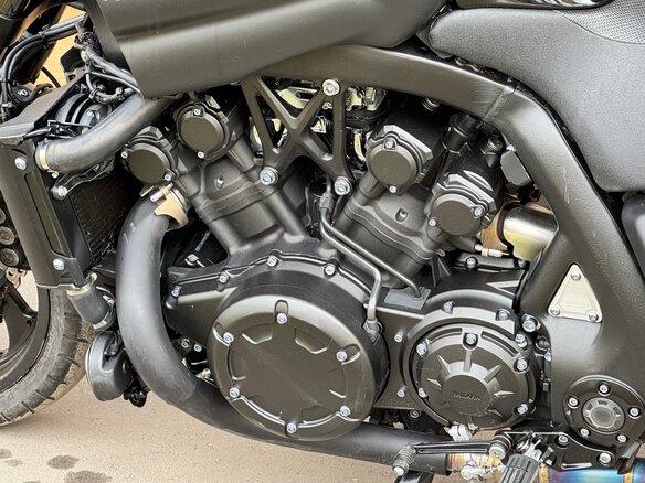 2020 Yamaha VMAX 1700, чёрный, 1950000 рублей - вид 13