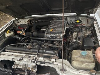 2001 Hyundai Galloper II, серебристый, 600000 рублей, вид 3