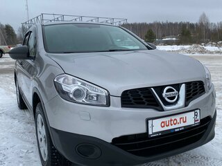 2011 Nissan Qashqai I Рестайлинг, серебристый, 1100000 рублей, вид 1