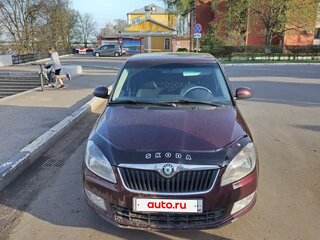 2010 Skoda Fabia II Рестайлинг, пурпурный, 620000 рублей, вид 1