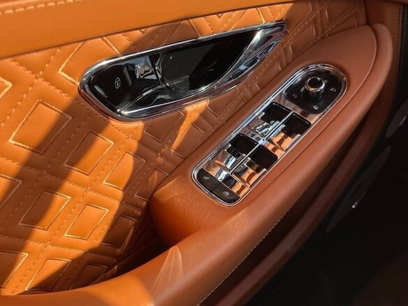 2019 Bentley Continental GT III, зелёный, 14990000 рублей - вид 35