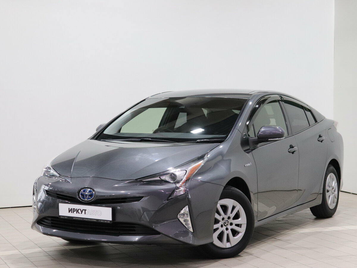 Открыть фотографии: Toyota Prius IV (XW50)