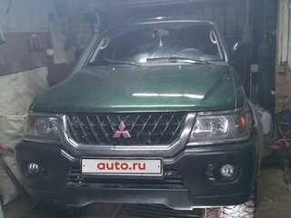 2000 Mitsubishi Montero Sport I, зелёный, 800000 рублей, вид 2