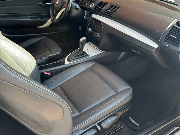 2011 BMW 1 серии 125i I (E82/E88) Рестайлинг 2, белый, 1515000 рублей - вид 12