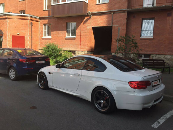 2008 BMW M3 Euro-4 IV (E90), белый