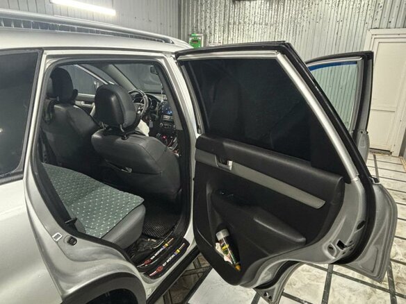 2012 Kia Sorento II, серебристый, 1400000 рублей - вид 10