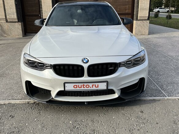 2016 BMW M3 V (F80), белый, 4700000 рублей