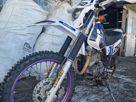 1993 Yamaha TT-R250, белый, 320000 рублей, вид 4