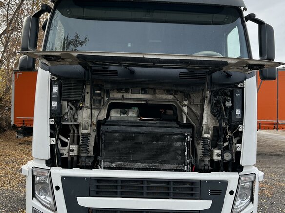 2013 Volvo FH, белый, 4800000 рублей - вид 18