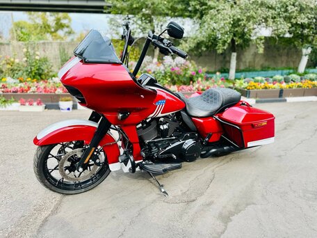 2020 Harley-Davidson Road Glide Special, красный, 2700000 рублей, вид 2