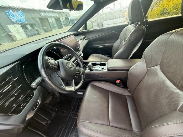 2023 Lexus RX 350h V, серый, 8550000 рублей - вид 5