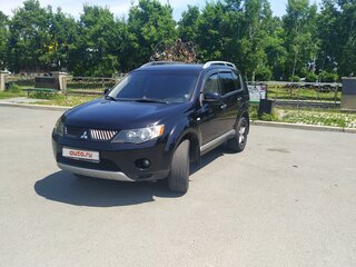 2008 Mitsubishi Outlander II, чёрный, 950000 рублей, вид 2