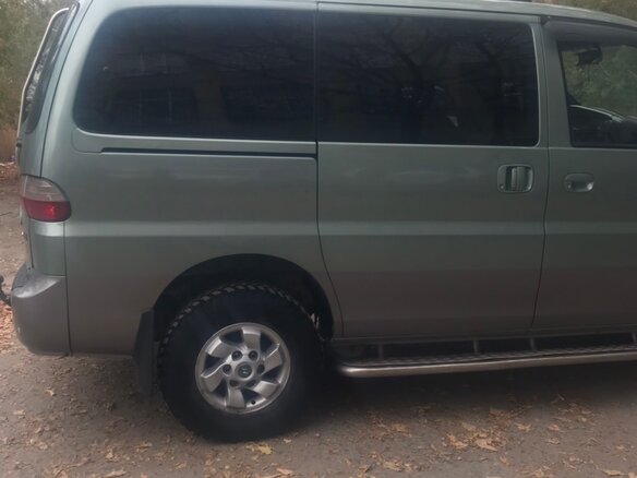 2006 Hyundai H-1 I Рестайлинг, зелёный - вид 5