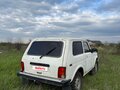 1999 Lada (ВАЗ) 2121 (4x4) I Рестайлинг, белый, 210000 рублей - вид 5