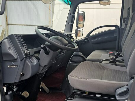 2024 Isuzu Elf (N-series), белый, 8500000 рублей, вид 2