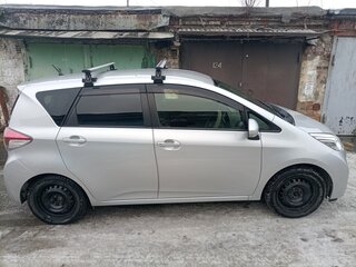 2015 Toyota Ractis II, серый, 1050000 рублей, вид 3