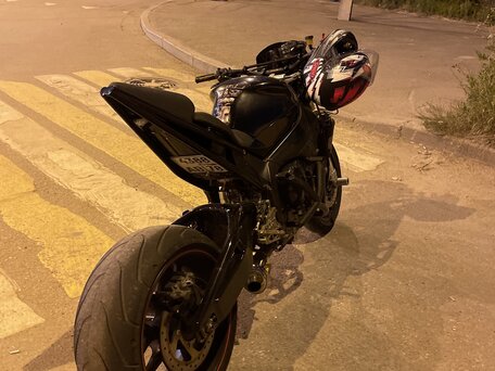 1999 Yamaha YZF-R1, чёрный, 350000 рублей, вид 5