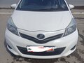 2013 Toyota Vitz III (XP130), белый, 820000 рублей - вид 3