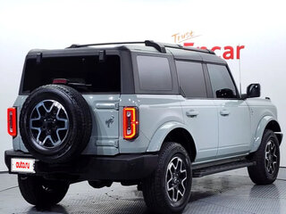 2023 Ford Bronco VI, серый, 6800000 рублей, вид 3