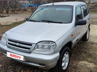2003 Chevrolet Niva I, серебристый, 370000 рублей, вид 1