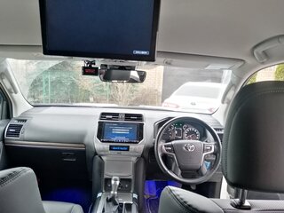 2021 Toyota Land Cruiser Prado 150 Series Рестайлинг 3, белый, 5000000 рублей, вид 5