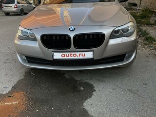 2013 BMW 5 серии 525d xDrive VI (F10/F11/F07), бежевый, 1750000 рублей, вид 2