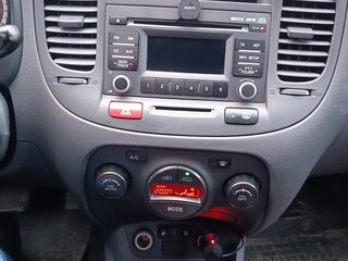 2010 Kia Rio II Рестайлинг, серебристый, 690000 рублей, вид 3
