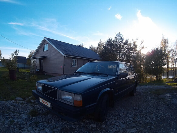 1989 Volvo 740, зелёный