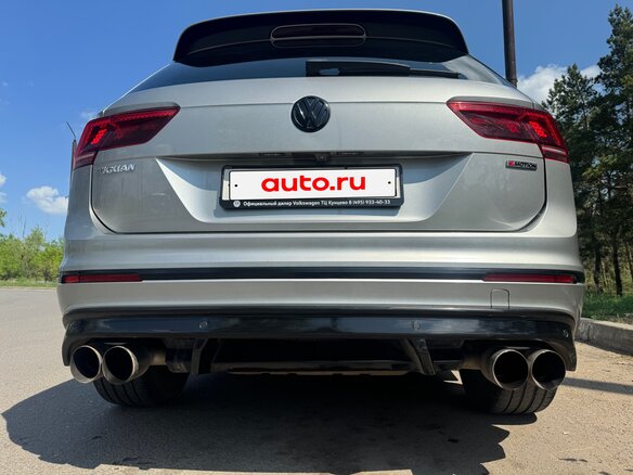 2019 Volkswagen Tiguan II, серебристый - вид 4
