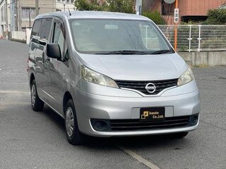 2015 Nissan NV200, серебристый, 970000 рублей, вид 2