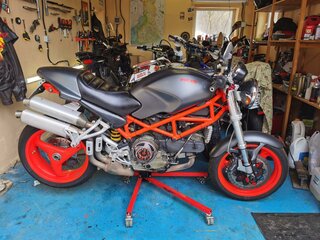 Ducati Monster S2R
