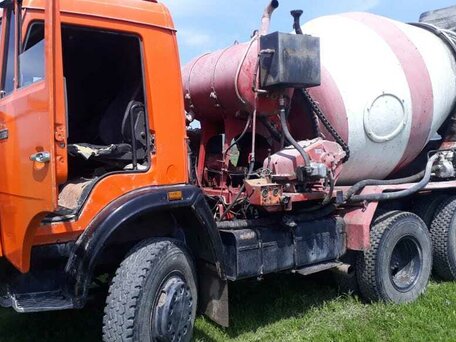 2006 КамАЗ Автобетоносмеситель, красный, 1600000 рублей, вид 2