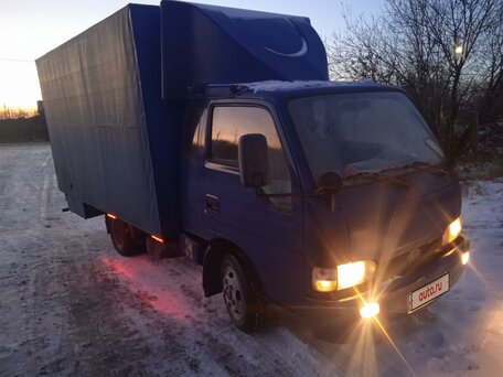 2004 Kia K-Series, синий, 550000 рублей, вид 2