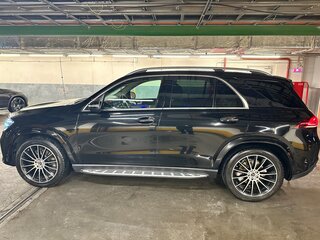 2021 Mercedes-Benz GLE 450 II (V167), чёрный, 5850000 рублей, вид 2